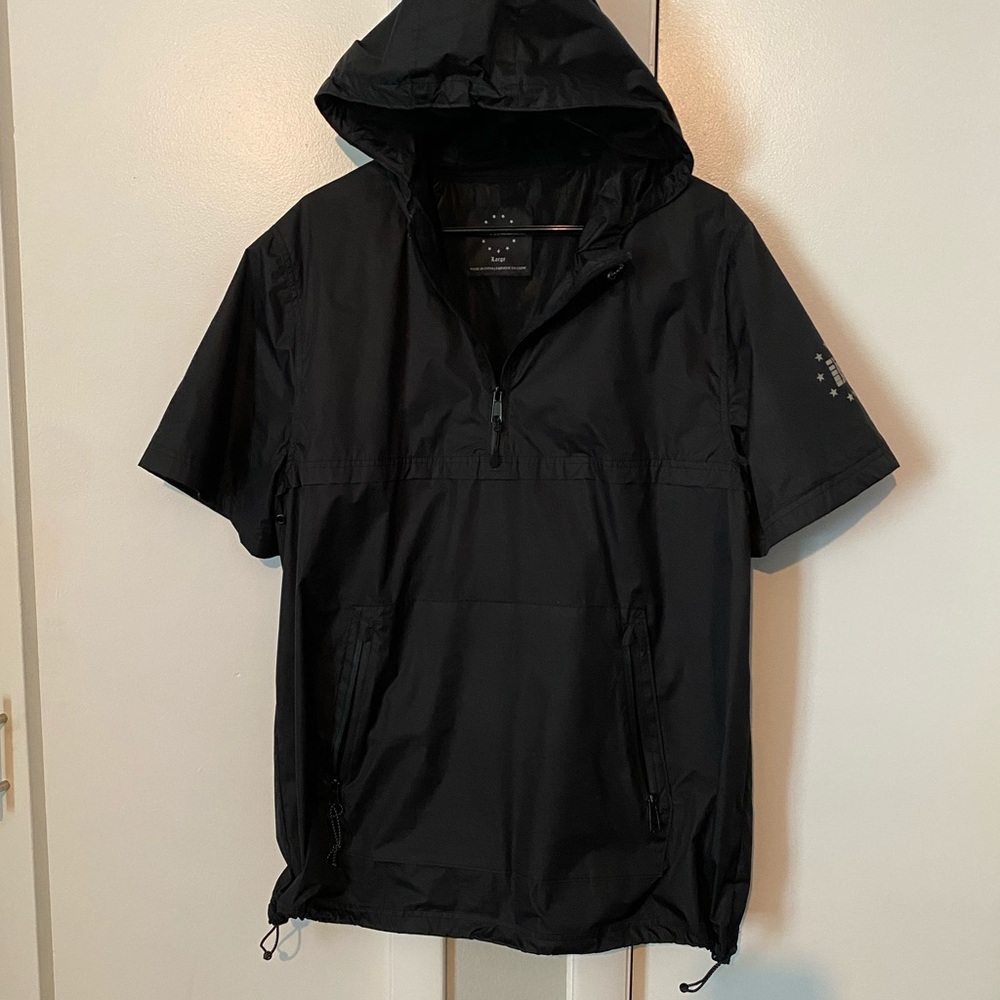 Short Sleeve Windbreaker